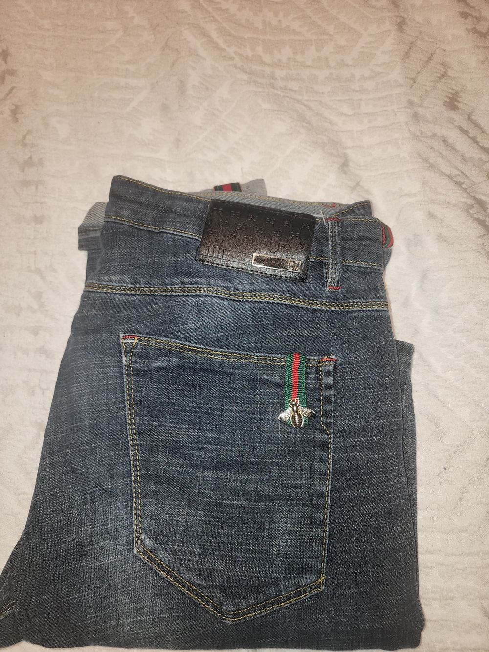 Gucci Dark Wash Jeans with Signature Web and Bee - Picture 2 of 6